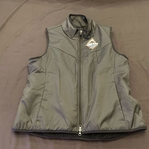 Nike men’s black vest size large